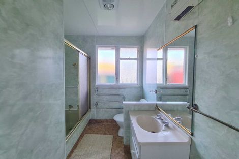 Photo of property in 55 Wakefield Avenue, Sumner, Christchurch, 8081