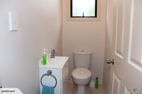 Photo of property in 14 Walter Macdonald Street, Howick, Auckland, 2014