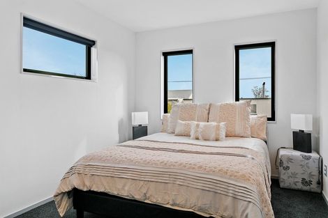 Photo of property in 36 Aubrey Crescent, Rainbow Point, Taupo, 3330