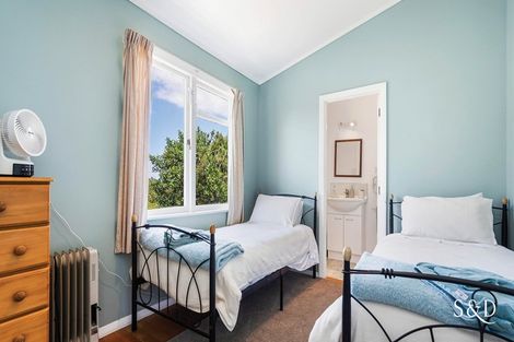 Photo of property in 73 Owhiwa Road, Parua Bay, Onerahi, 0192