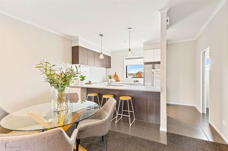 Photo of property in 215 Hobsonville Point Road, Hobsonville, Auckland, 0616