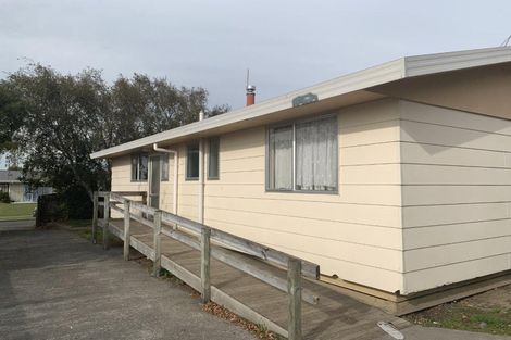 Photo of property in 28 Barton Street, Marton, 4710