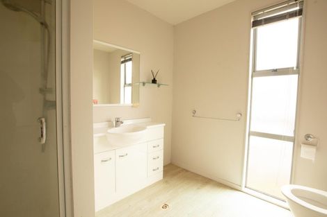 Photo of property in 7 Jones Crescent, Melville, Hamilton, 3206