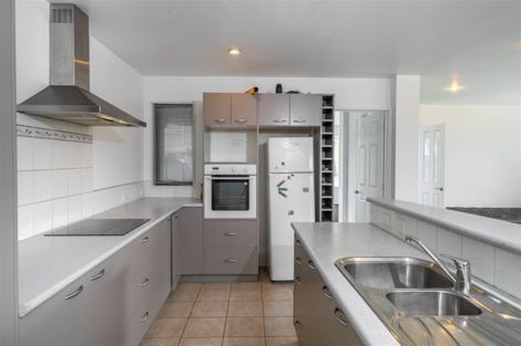 Photo of property in 47 Shearwater Drive, Woolston, Christchurch, 8023