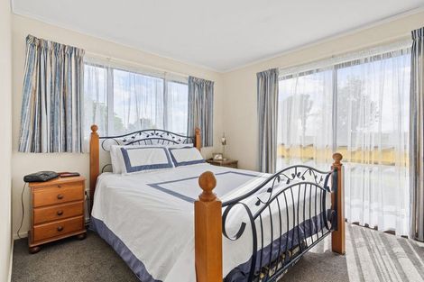 Photo of property in 19 Raumati Crescent, Onerahi, Whangarei, 0110