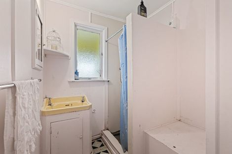 Photo of property in 15 Potaka Street, Marton, 4710