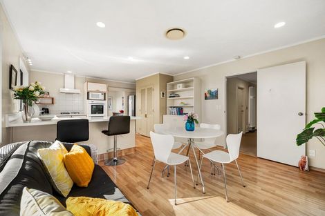 Photo of property in 75 Rangoon Street, Khandallah, Wellington, 6035