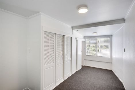 Photo of property in 6 Cameron Road, Bluff Hill, Napier, 4110