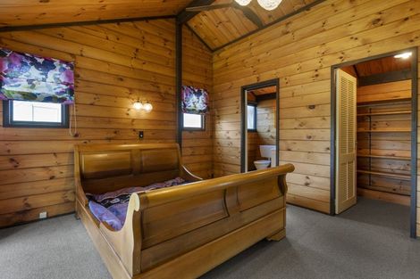 Photo of property in 19 Nikau Street, Inglewood, 4330