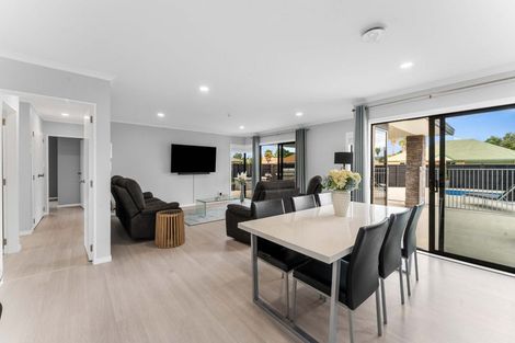 Photo of property in 11 Thoroughbred Place, Papamoa Beach, Papamoa, 3118