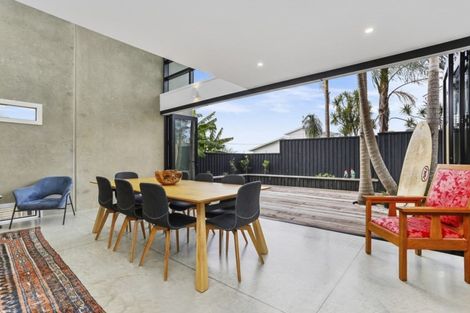 Photo of property in 81 Queen Street, Northcote Point, Auckland, 0627