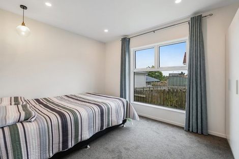Photo of property in 10 Santiago Crescent, Unsworth Heights, Auckland, 0632