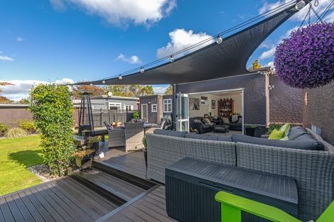 Photo of property in 10 Trent Avenue, Hokowhitu, Palmerston North, 4410