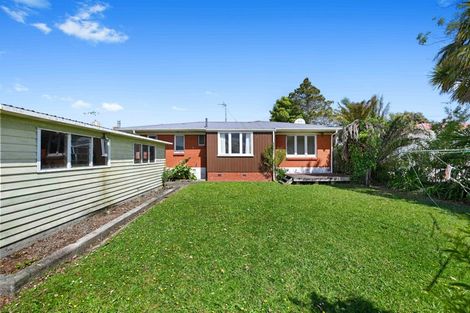 Photo of property in 15 Sheridan Street, Silverdale, Hamilton, 3216