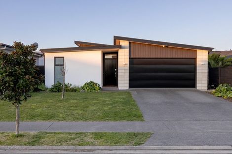 Photo of property in 3 Tuangi Way, Papamoa Beach, Papamoa, 3118