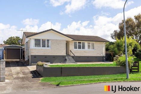 Photo of property in 12 Crampton Place, Manurewa, Auckland, 2102