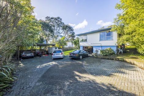 Photo of property in 42 Mack Place, Red Hill, Papakura, 2110