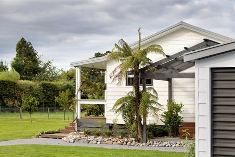 Photo of property in 28 Arcus Road, Te Horo, Otaki, 5582