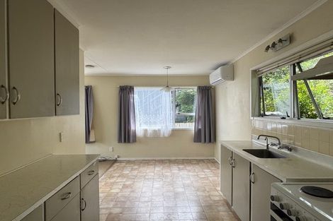 Photo of property in 1/25 Sapphire Place, Bayview, Auckland, 0629