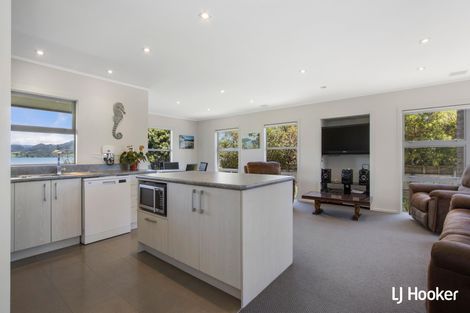 Photo of property in 33a Waione Avenue, Athenree, Katikati, 3177