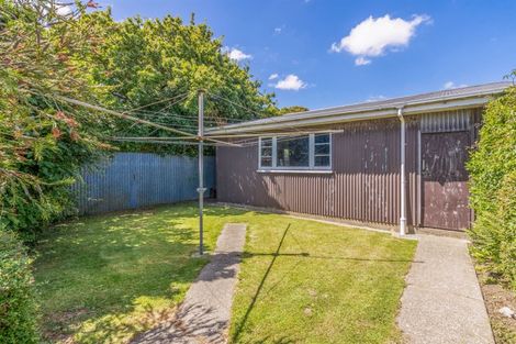 Photo of property in 13 Brown Street, Strathern, Invercargill, 9812