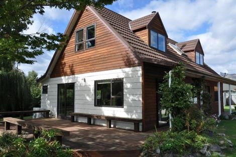 Photo of property in 24 Rob Roy Lane, Wanaka, 9305