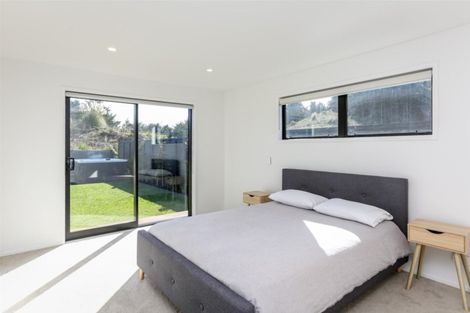 Photo of property in 70 Links Drive, Waiwhakaiho, New Plymouth, 4312