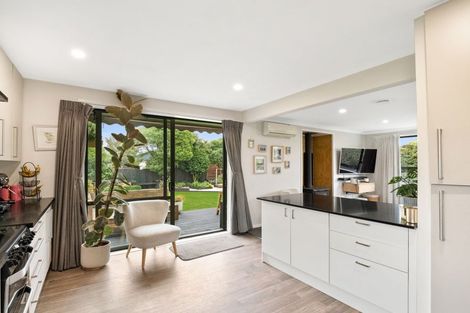 Photo of property in 28 Denise Crescent, Hornby, Christchurch, 8042