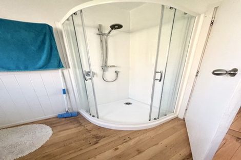 Photo of property in 12 Lynn Road, Bayview, Auckland, 0629