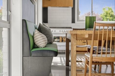 Photo of property in 33 Jarrett Terrace, Leamington, Cambridge, 3432