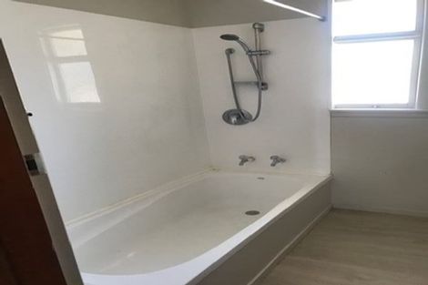 Photo of property in 69 Mcmurdo Street, Tinwald, Ashburton, 7700