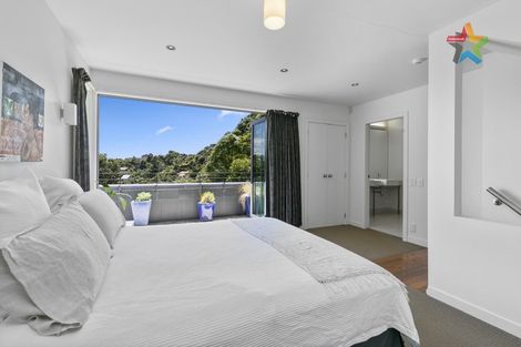 Photo of property in 2d Waitohu Road, York Bay, Lower Hutt, 5013
