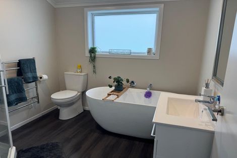 Photo of property in 18 Grande Place, Wainuiomata, Lower Hutt, 5014