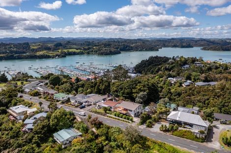 Photo of property in 18 Franklin Street, Opua, 0200