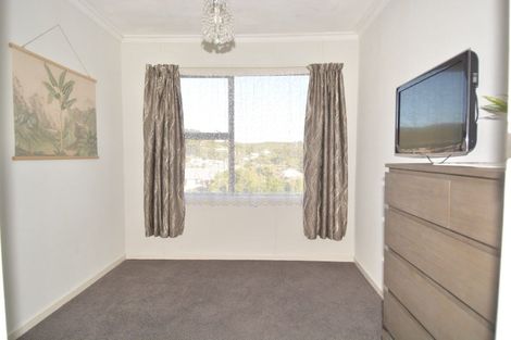 Photo of property in 11 Mason Street, Bluff, 9814