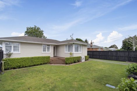 Photo of property in 1/127 Clevedon Road, Papakura, 2110