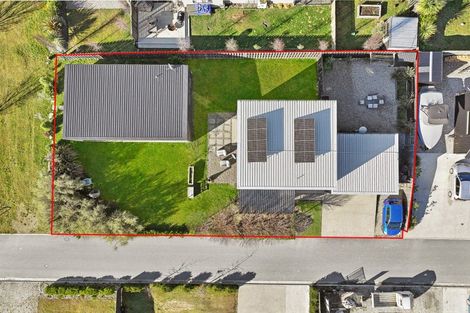 Photo of property in 15 Marbleleaf Lane, Albert Town, Wanaka, 9305