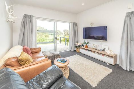 Photo of property in 5 Toi Street, Tawhero, Whanganui, 4501