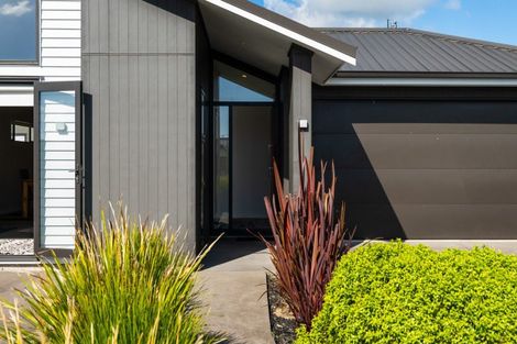 Photo of property in 9 Wheriko Avenue, Glenbrook, 2681