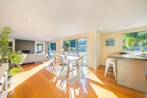 Photo of property in 25 Renown Road, Raumati South, Paraparaumu, 5032