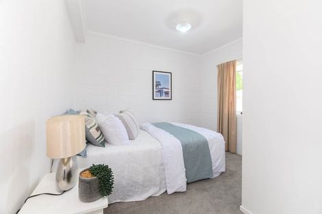 Photo of property in 9/1 Glen Road, Browns Bay, Auckland, 0630