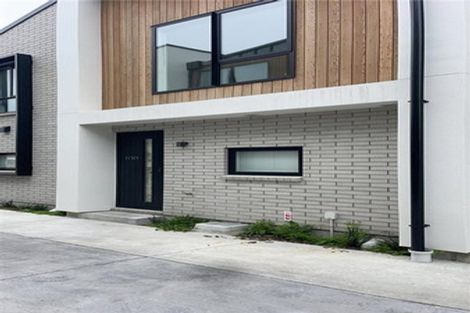 Photo of property in 4/325 Lincoln Road, Addington, Christchurch, 8024