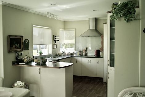 Photo of property in 43 Matene Place, Papamoa Beach, Papamoa, 3118