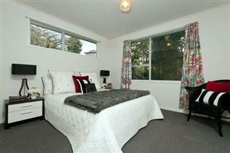 Photo of property in 66 Oaktree Avenue, Browns Bay, Auckland, 0630