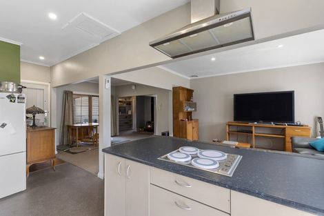 Photo of property in 30 Moores Valley Road, Wainuiomata, Lower Hutt, 5014