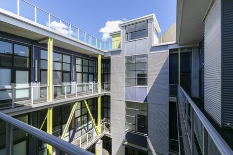 Photo of property in Urbane Apartments, 48/29 Webb Street, Mount Cook, Wellington, 6011