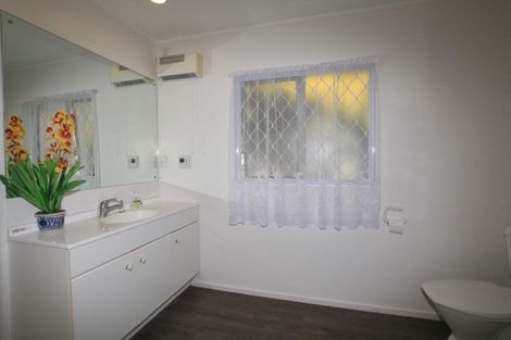 Photo of property in 19 Mt Blanc Place, Northpark, Auckland, 2013