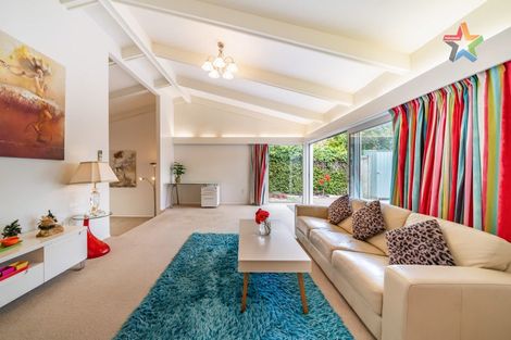 Photo of property in 76a Wai-iti Crescent, Woburn, Lower Hutt, 5010