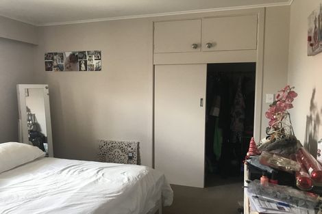 Photo of property in 55a Kenderdine Road, Papatoetoe, Auckland, 2025