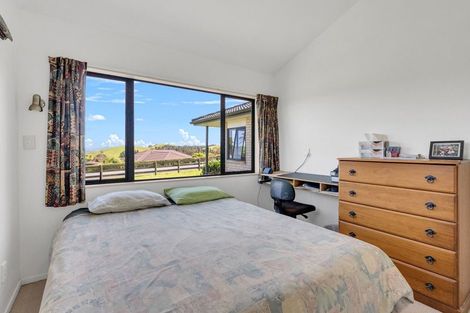 Photo of property in 13 Taipa View Road, Taipa, 0483